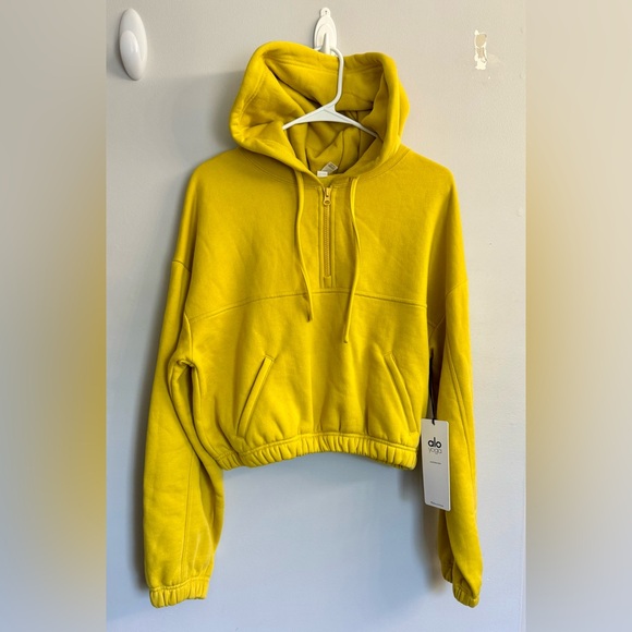Alo Yoga Yellow/Sulphur Stadium Half Zip Hoodie Women’s Small NWT - Picture 1 of 10